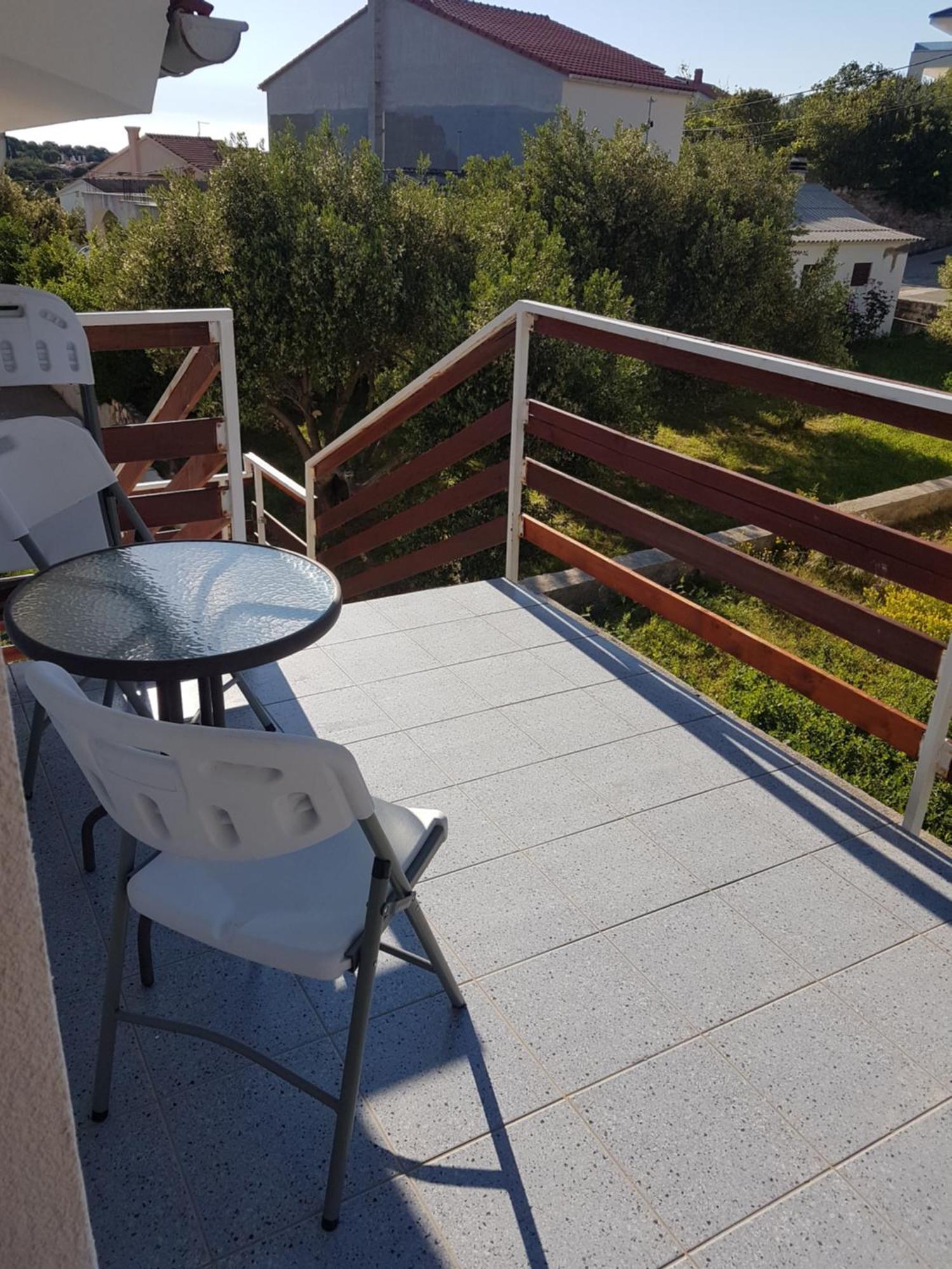 Apartmani Rab - Adrijana & Aleksandra Banjol Habitación foto